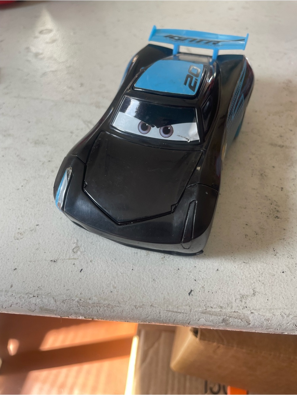 Disney Red & Black Lightning McQueen and Racer Toy Car Set - Pack of 4 - Picture 5 of 9